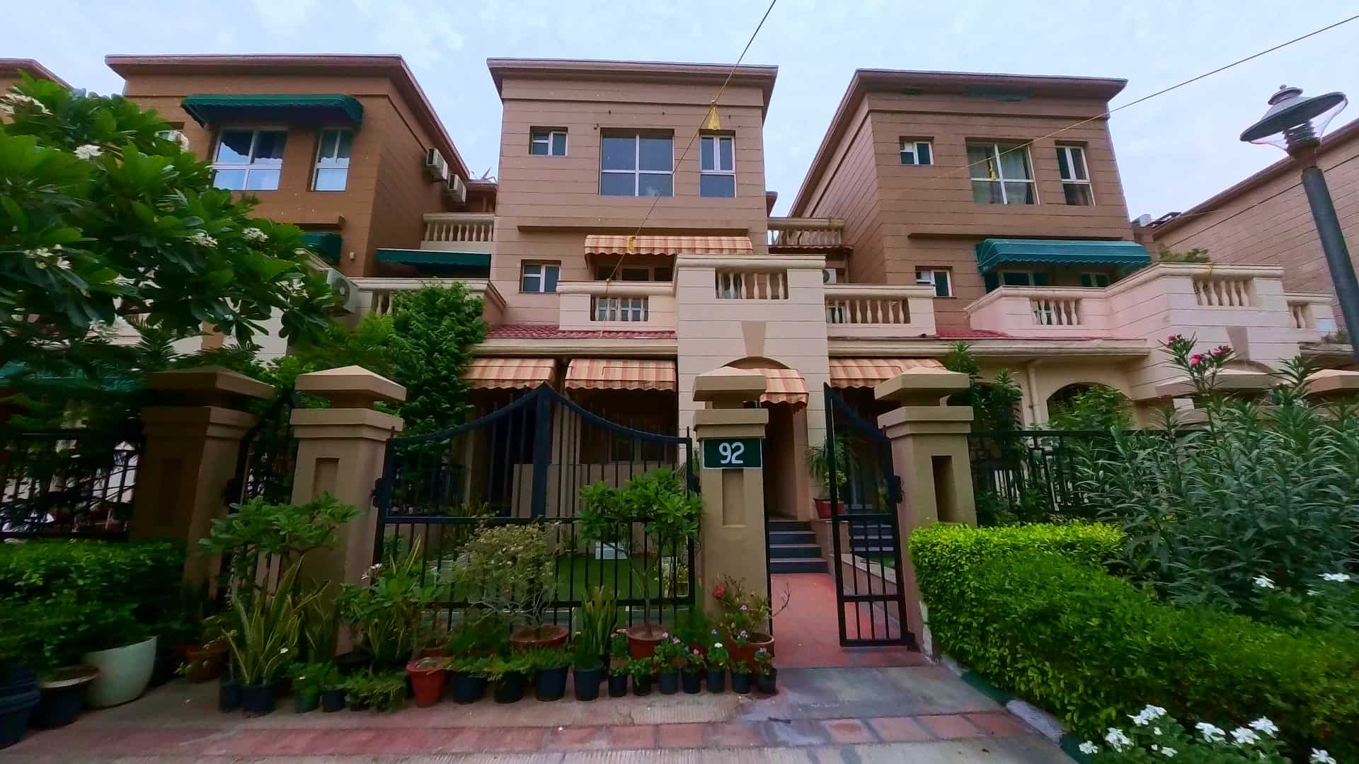 Jaypee Kallisto Town Homes